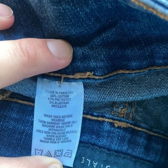 Aeropostale size 2 girls denim shorts - Picture 5 of 8